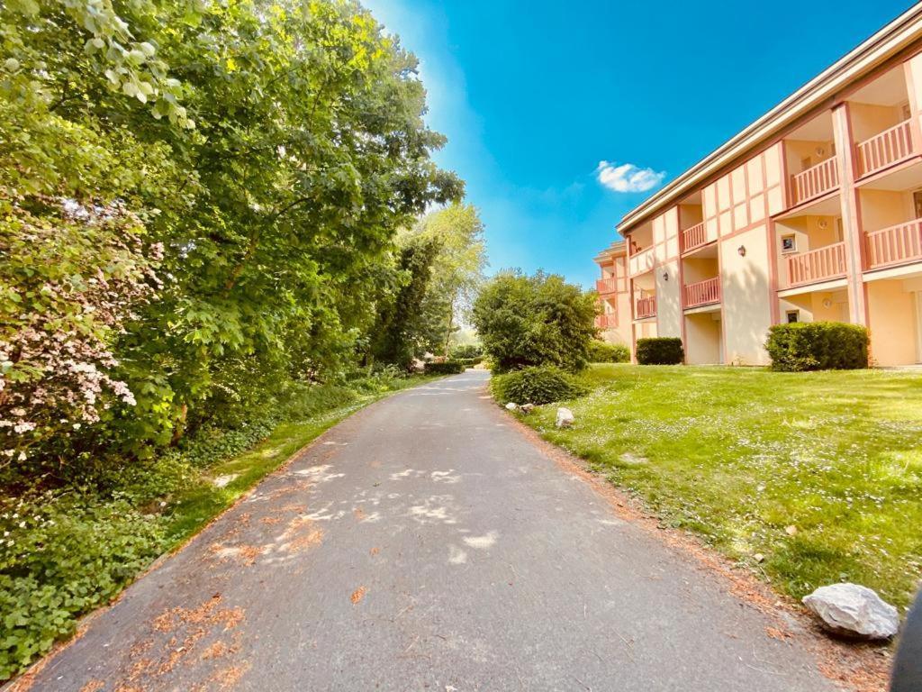 6-Person Apartment With Swimming Pool Tennis Court And Free Parking 25 Le Touquet Екстериор снимка
