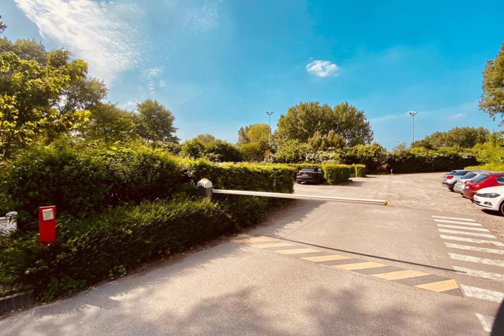 6-Person Apartment With Swimming Pool Tennis Court And Free Parking 25 Le Touquet Екстериор снимка