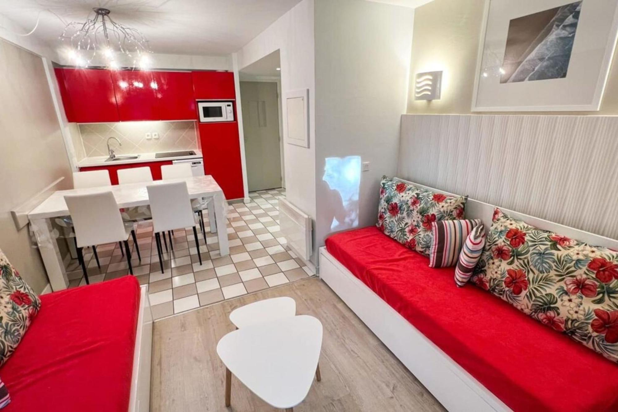 6-Person Apartment With Swimming Pool Tennis Court And Free Parking 25 Le Touquet Екстериор снимка